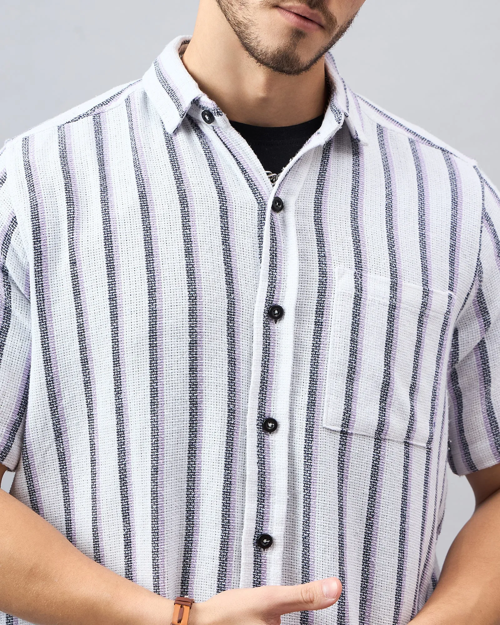 Chimpaaanzee Men White & Purple Regular Fit Shirt