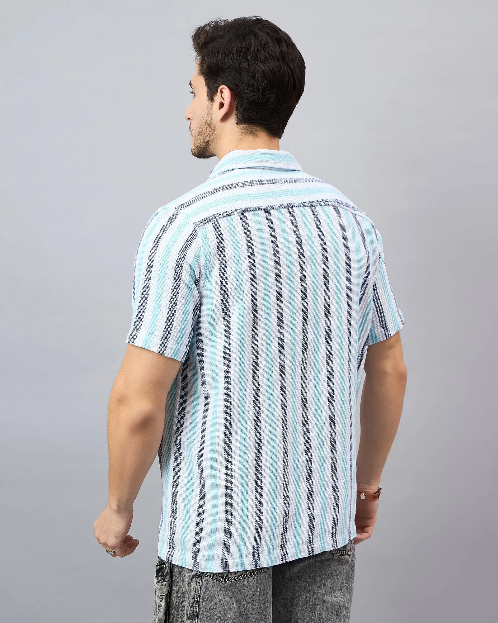 Chimpaaanzee Men White & SkyBlue Regular Fit Shirt