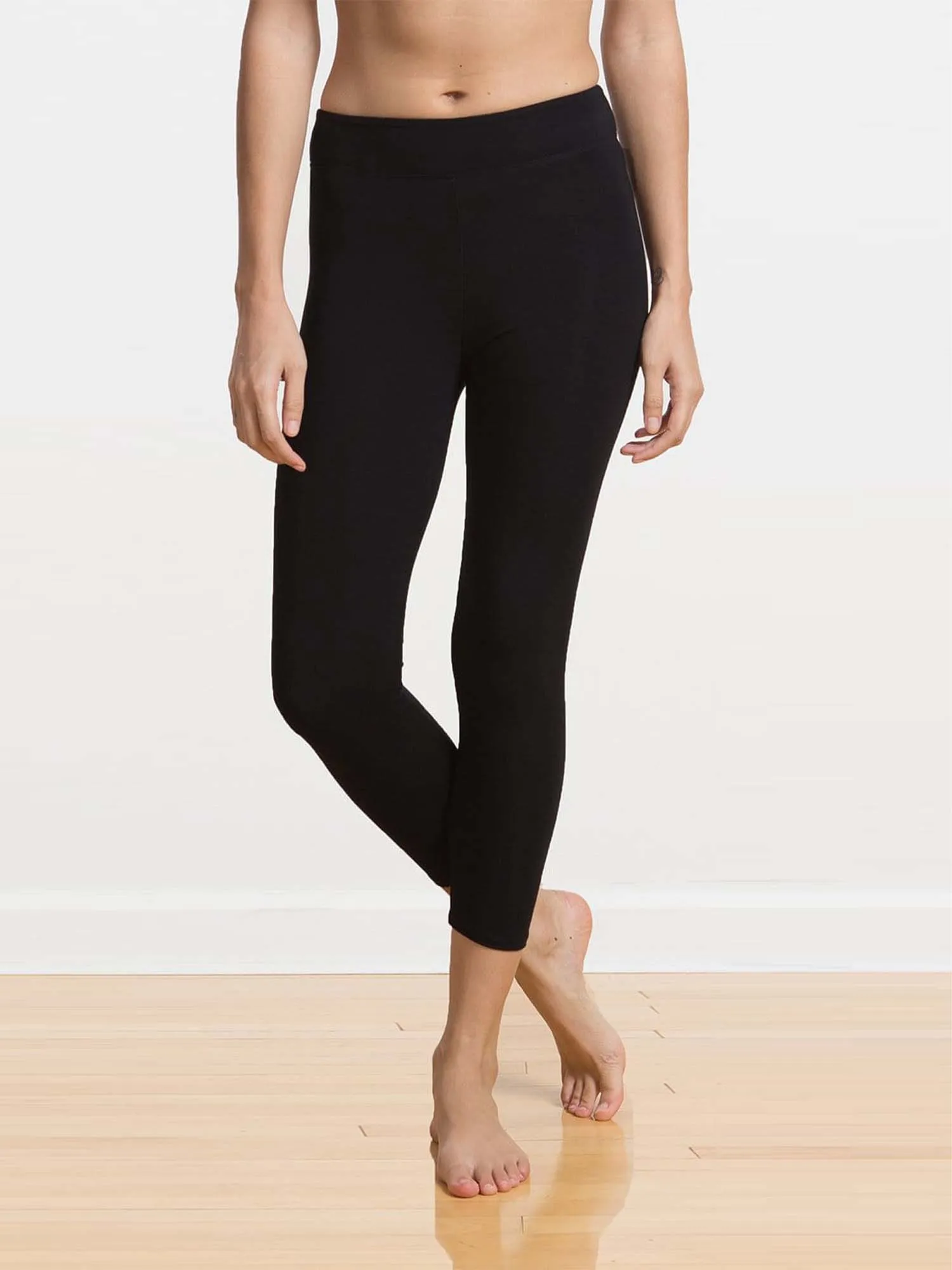 Lucy mid-rise capri legging