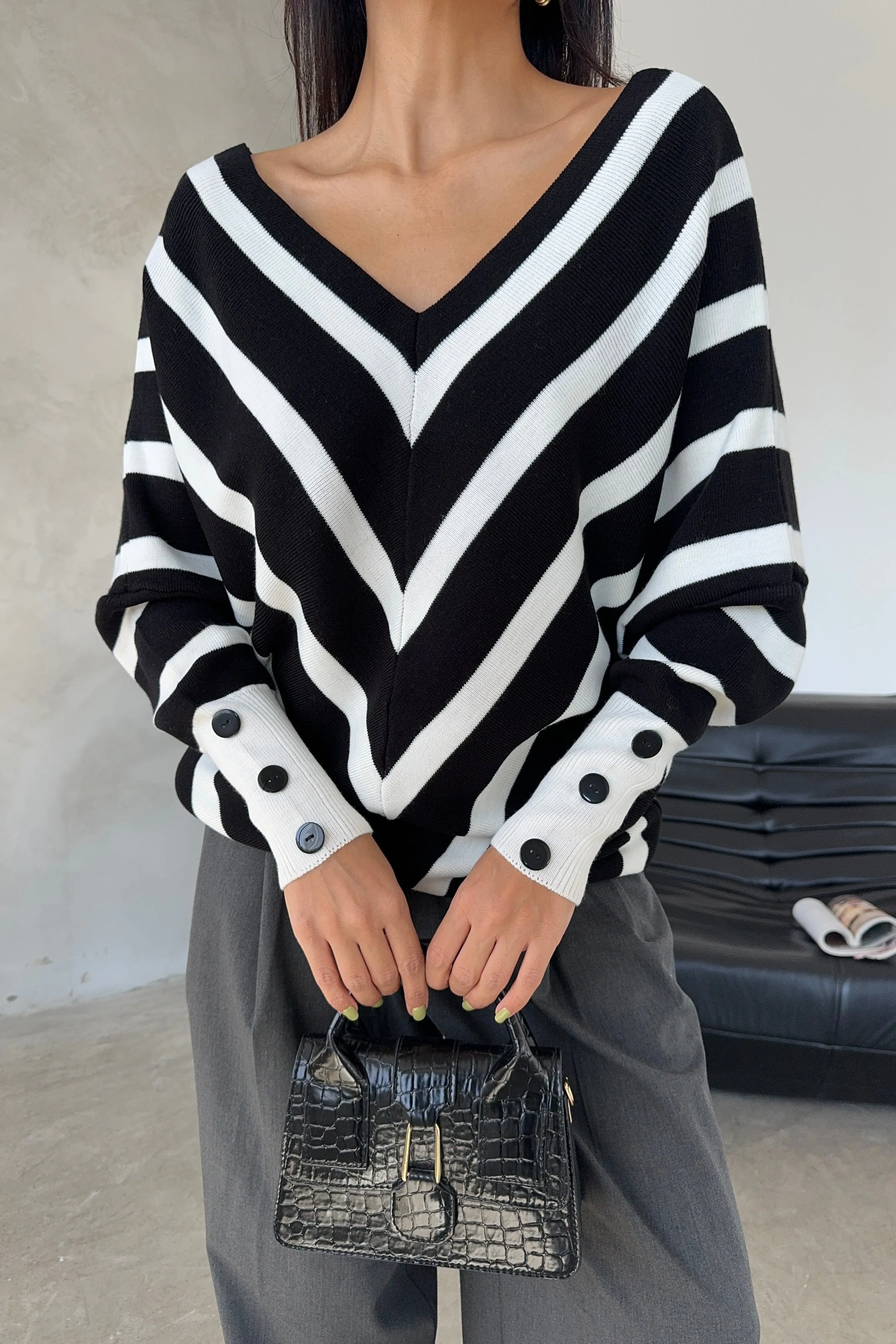 Off Shoulders Striped Knitted Sweater with Buttons in Black/White