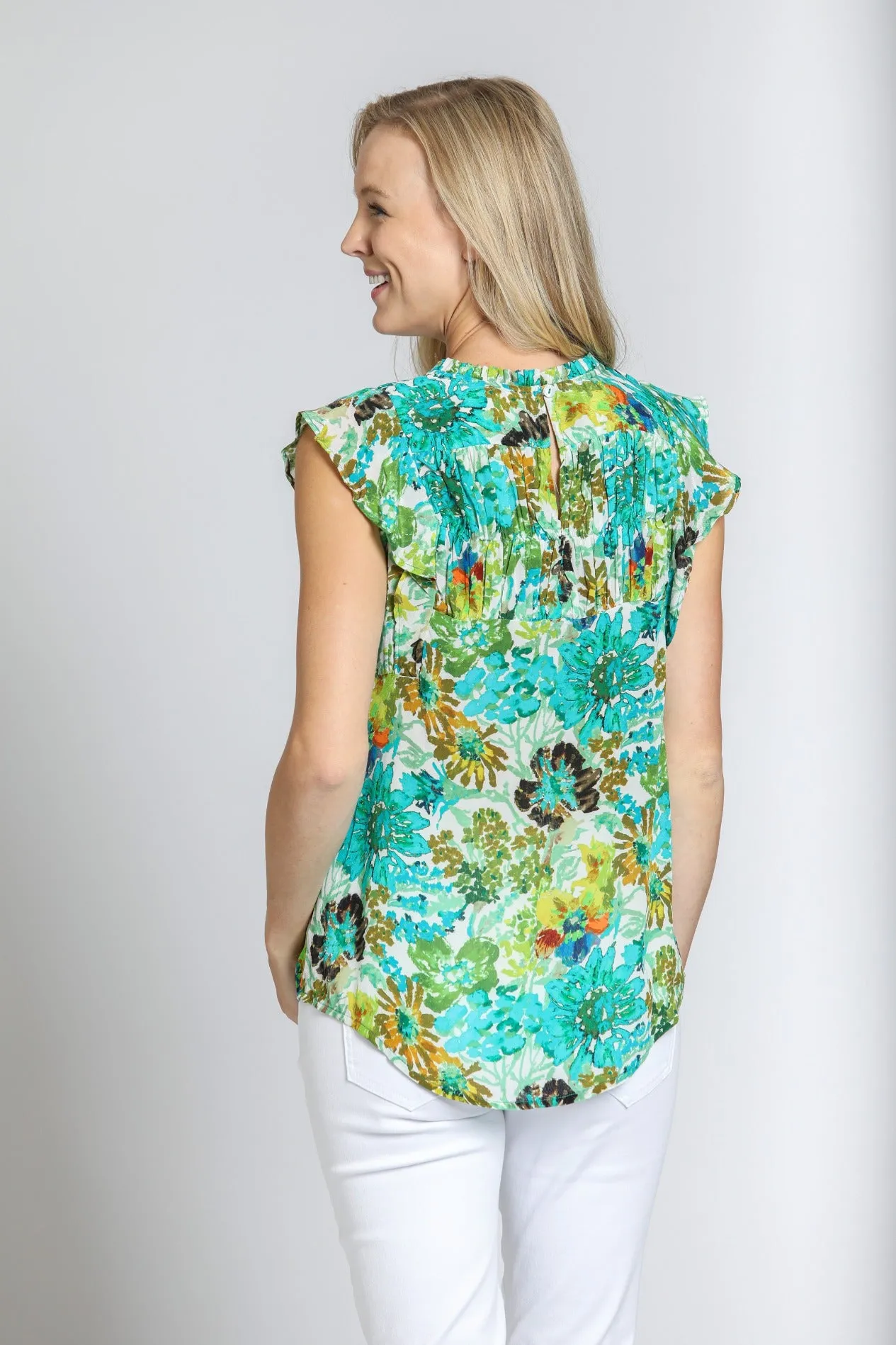 SPRING GREENS TOP